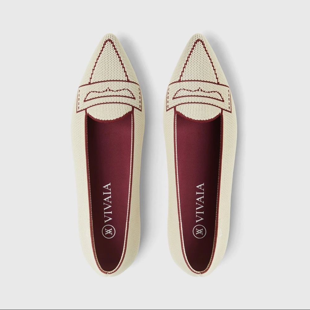 Vivaia Adele in Creme Ivory Flats